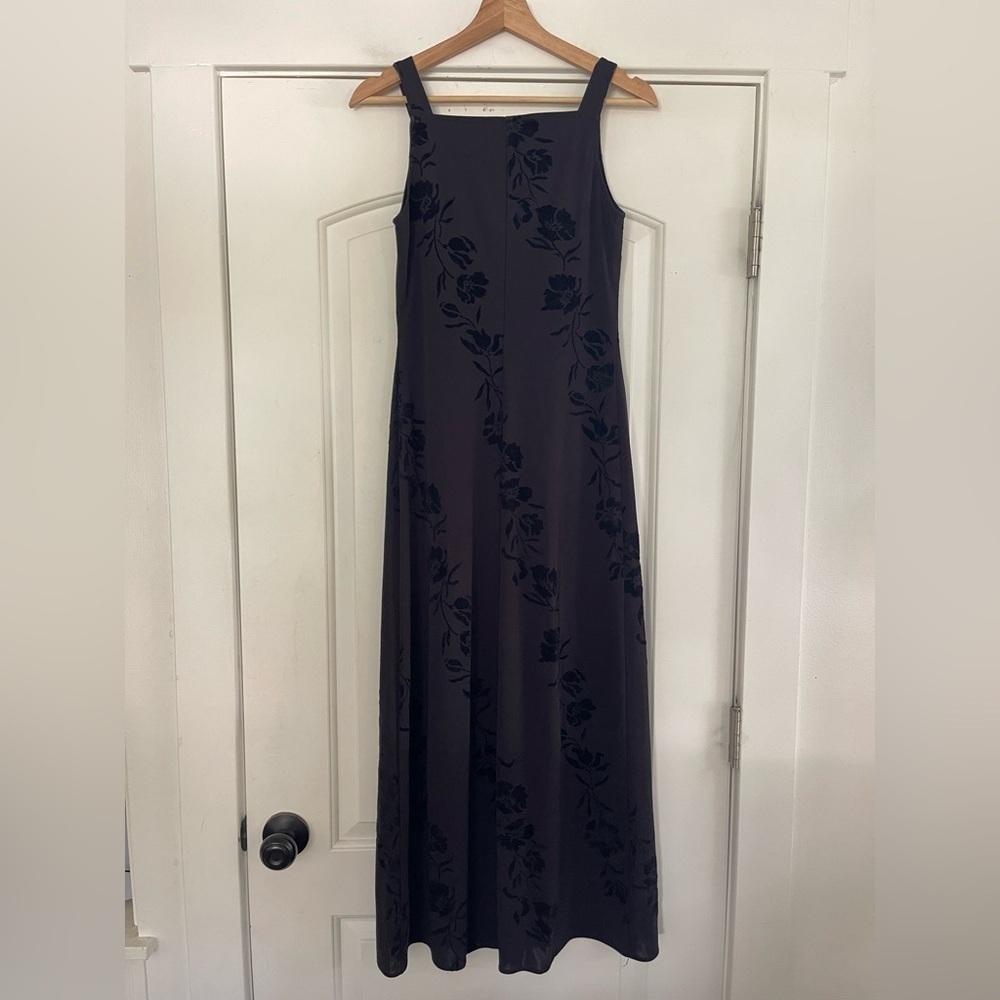 Cutest Y2K Black Floral Square Neck Sheath Dress - 7/8 - Picture 4 of 6